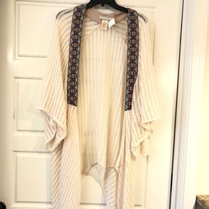 Flying tomato kimono